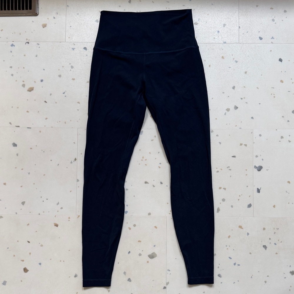 Lululemon Aligns 28” full length navy blue - EUC SIZE 8